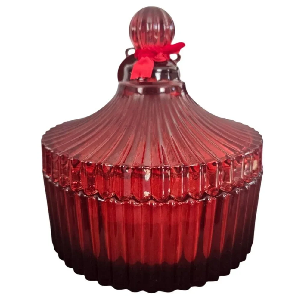 Bloom and Prosper Candy Cane Scented Christmas Holiday Red Candle 12.8 oz NEW - Picture 4 of 5